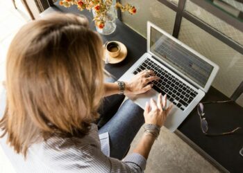 Intuitive Interfaces: Principles for Seamless Design